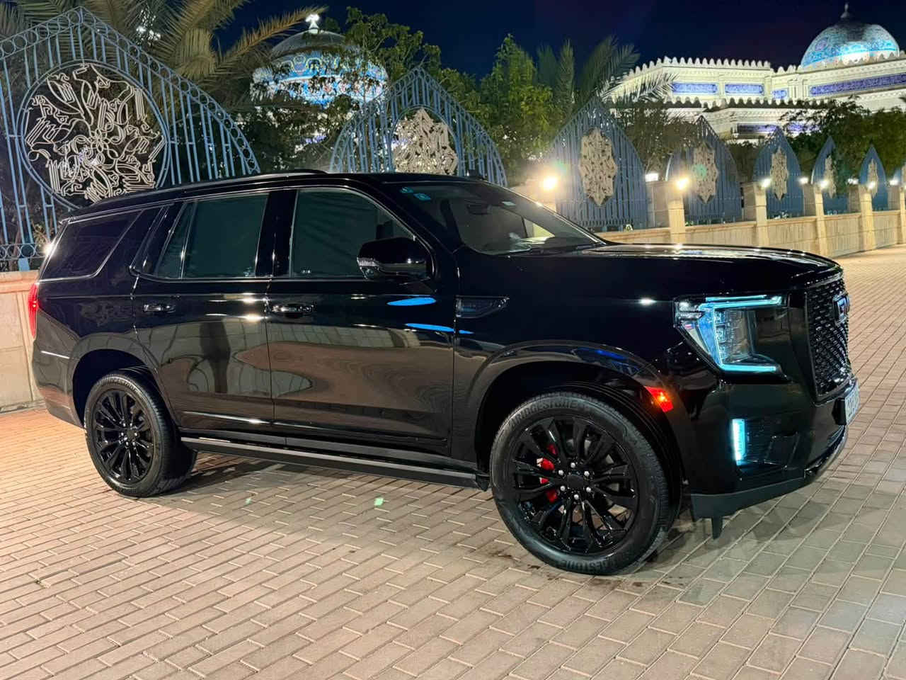 سلام عليكم
للبيع جمسي
Yukon Denali 
موديل:2022
خليجي 
رقم بغداد 
محرك ٦٢٠٠ 
كير ١٠ نمر 
‎فول مواصفات  
‎داتا شو كبير
 رادار جانبي خلفي امامي 
مانع تصادم  امامي 
مانع تصادم خلفي 
خمس كامرات 
خمس بصمات
كشنات تبريد تدفأه وخزن وكهرباء 
كشن رجاج تحذير 
كشن خلفي منفصل 
كشنات الخلفيه كهرباء 
داخل ابيض 
جنطه كهرباء
‎شاشات خلفي
ستيرن كهرباء 
بانوراما 
كيجات شاشة الكتروني
 دوسات كهرباء 
فور ويل 
اربع انضمه قياده 
جكات
‎ثلاجه 
 شاحن وايرليس
(مكينه مفتوحه) بس حالياً مابيها اي مشكله
بيها ربع الدعاميه صبغ وبيها شخط بالجاملغ ومسحوب pdr بدون صبغ
السعر:(41000$)وبي مجال
مكان السياره: بغداد العامريه 
للاستفسار: ***********
