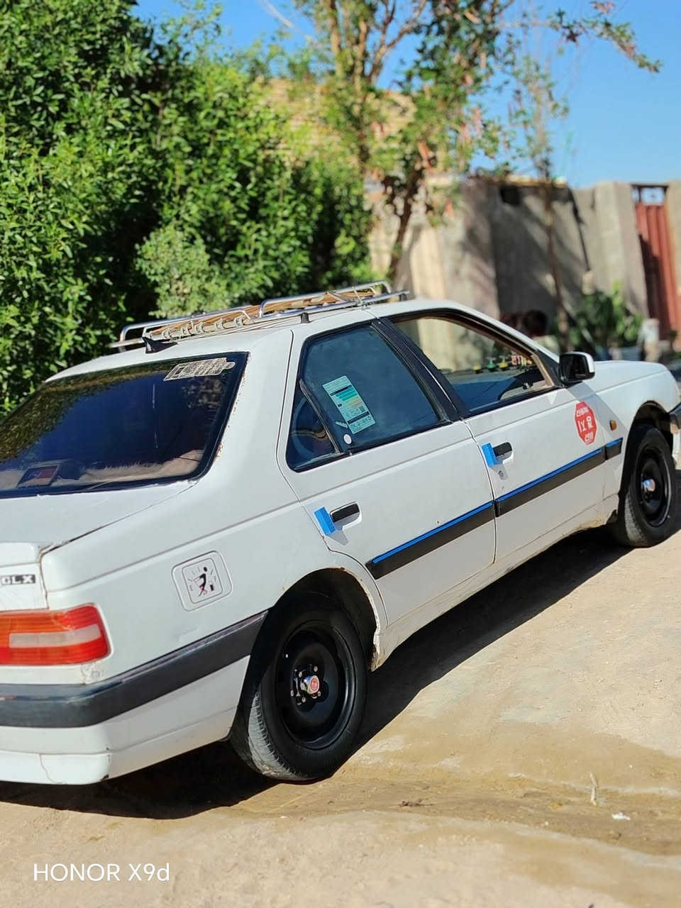 السلام عليكم بيجو405
مديل2009جاهزة من كلشي

سنوية جديدة مداور ثاني يوم

دواخل حلوة خير من الله كير حديد مكينه جديدة لاتنقيص ولاتبخير لاستيك ولف الصبح شويه ويكطع

تخم تاير جديد حدادية جديدة مكفوله من الضربه القويه تحجات بسيطات شواصي جدد جاهزة علة اخر حبايه وسعرهة مناسب 20وبيه مجال جدا جدا بسيط للاستفسار الاتصال ***********

نص مكتوب في الصور:
- HONOR X9d
