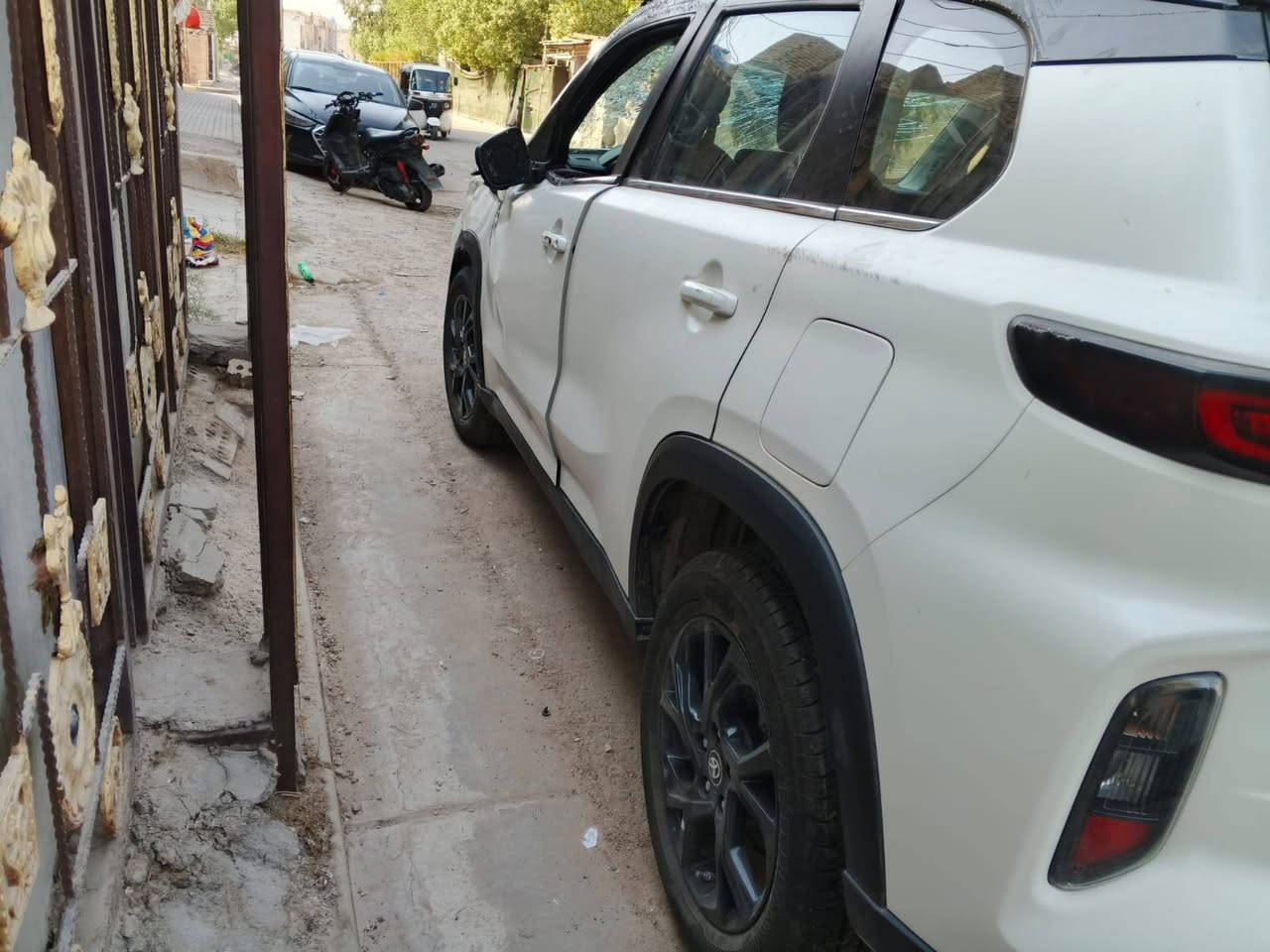 السلام عليكم سيارة اوربان كروز تيوتا موديل ٢٠٢٦ ياباني نفس مموضحه بصور ابيع على حادثه السياره بعده بضمان الشركه السعر 95ورقه وبيه مجال مكاني بغداد الدوره رقم ***********
