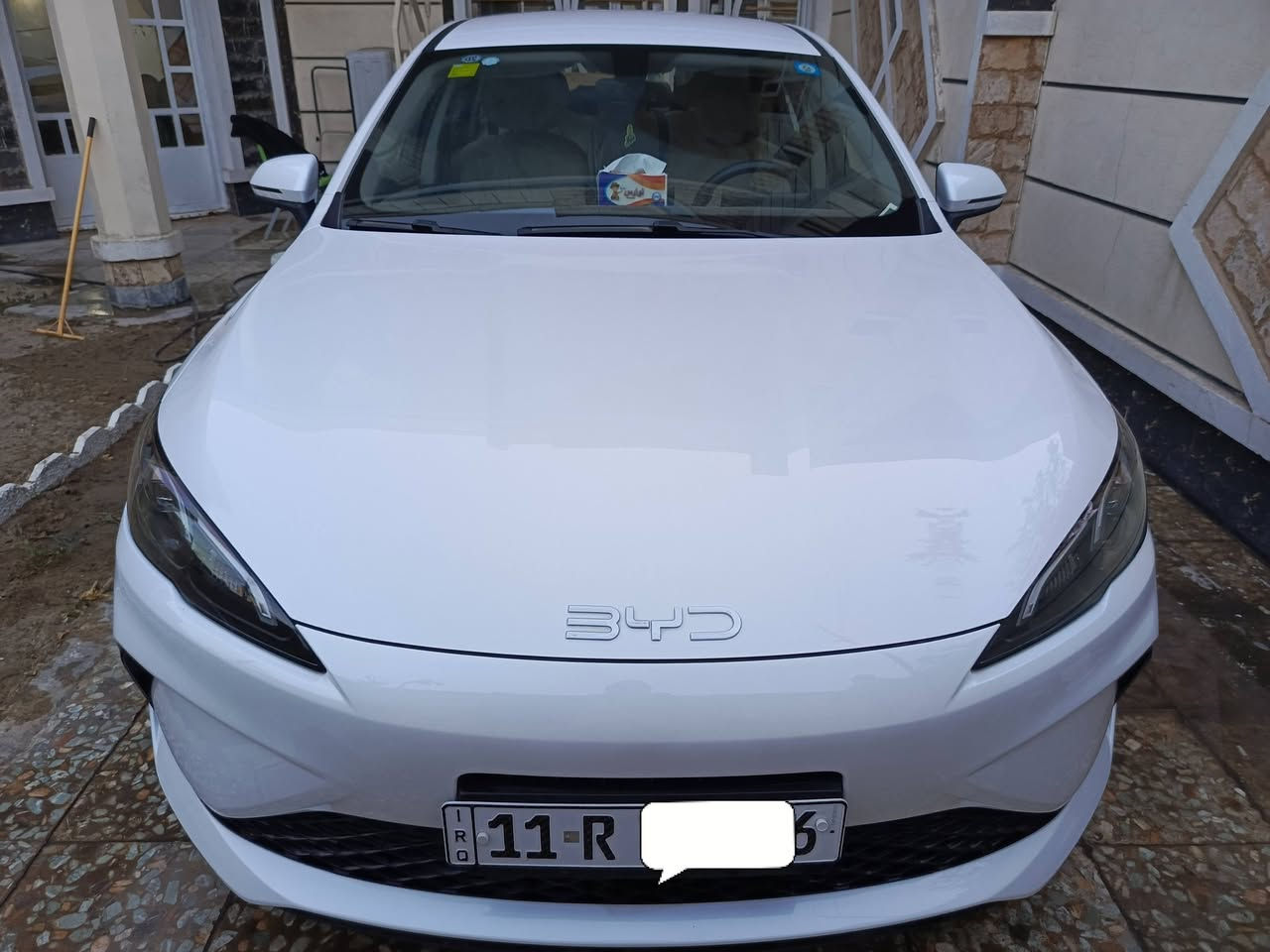Byd seal5
مواصفات معروفه العاديه
ماشيه 22الف
بيه ضربه خفيفه بقبق الجنطة وممصلحه باقيه ع وضعيته وموجودة بالصور الضربه والباقي كله مكفول
رقم بغداد باسمي 
مكان السياره الدورة
السعر 20مليون 400الف وبيه مجال 
***********
