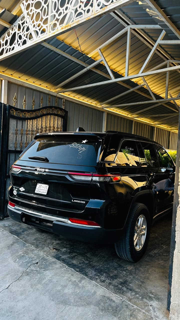 جيب موديل 2025 ماشيه 6000 السياره جديده صار شهرين من دخلت السياره باب وجاملغ بدلتهن اصليات بدون صبغ  السياره  5 راكب السعر 260  ورقه اتصال واتساب *********** الانبار
