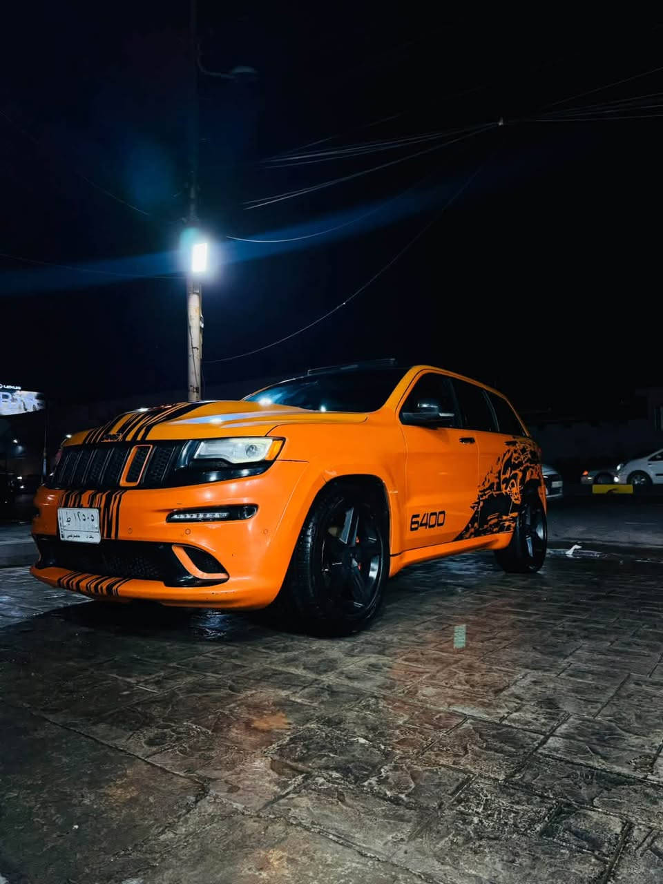 السلام عليكم 
Jeep 2015 
فول الفول بانوراما جلد بصمه تشغيل عن بعد بصمه ابواب كشن ميموري تدفئة تبريد كشنات تبريد قطعتين تحكم ستيرن سيدي جنجر ٦ اقراص شاشة كشنات جلد صندوق كهرباء السيارة عليها كت كامل srt ويل نجمه srt اصلي مو تجاري 
عربانة srt برمجة srt كيجات srt 300 السياره عليها ادامه كامله السياره حادثها جاملغ خلفي بدون ايرباك السياره مصبوغه عام بعمان يعني دخلت للعراق برتقالي مكاني بغداد السيديه
السعر 155 وبيها مجال بسيط  ***********
