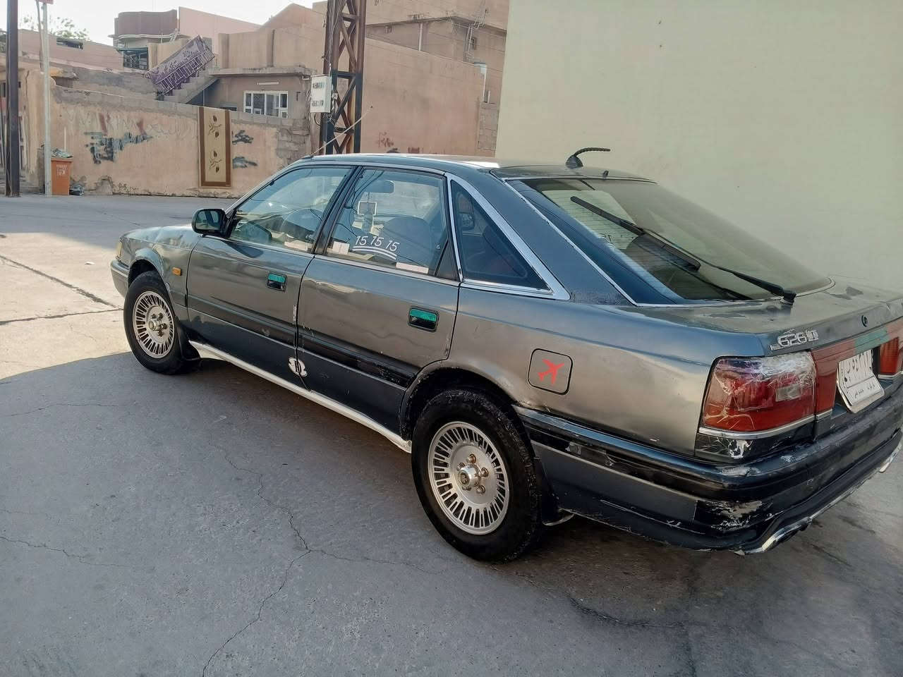 سلام عليكم مازدا للبيع موديل 1990  سنويه صاقطه 2021  محرك 12 وبخ  ارواس حسب القناعه السعر 25 ومجال شرط تحويل  ***********
