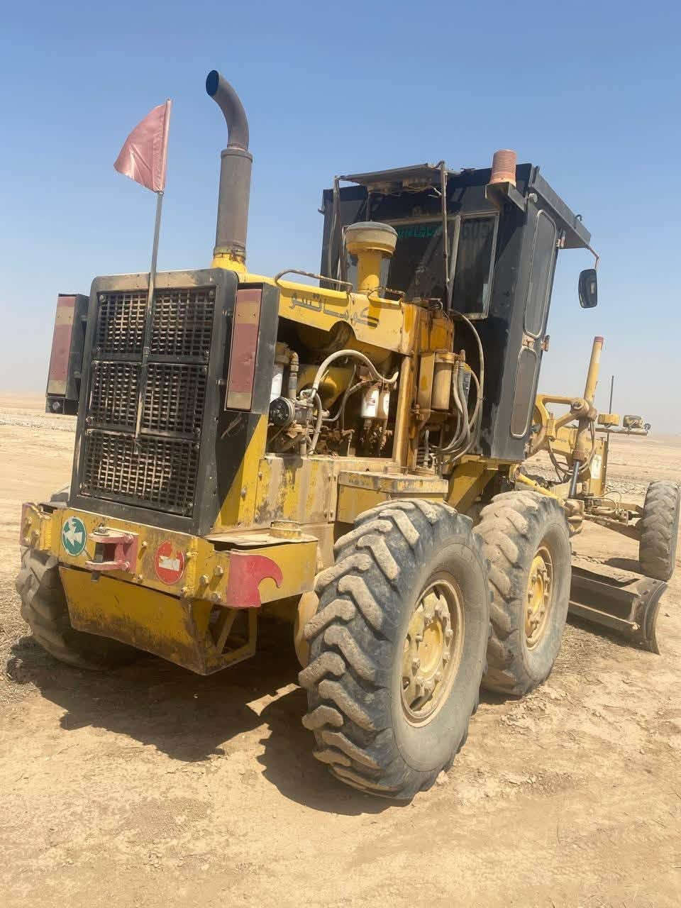 للبيع كوماتسو 605 R بدون رقم السعر 135 قفل مكفولة من كلشي  للاستفسار ***********
