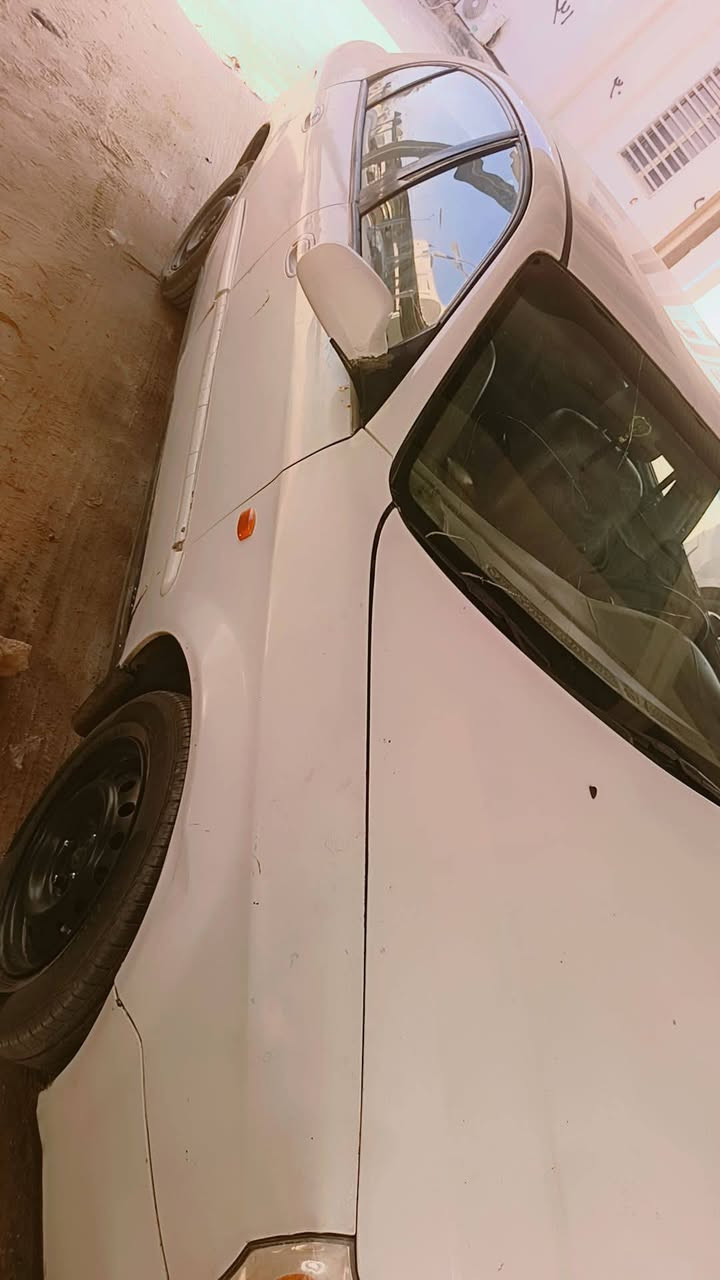 دايوالانوس موديل ٢٠٠١ بسمي سياره حلوه مكانها سماوه 
سعر ٢٨ رقم تليفون *********** ابوعباس

نص مكتوب في الصور:
- CAMON 30 • 23mm f/1.8 1/252s ISO50
