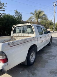 ميتسوبيشي بيكاب • ٢٠٠٤ • كالار