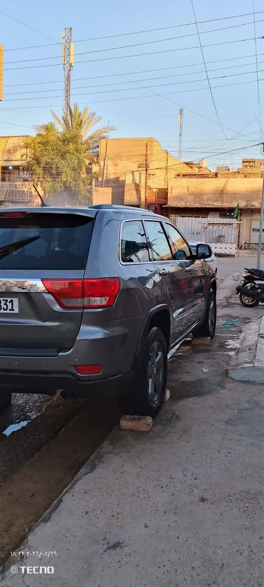 السلام عليكم
جيب موديل ١٣فول ٦سلندر بغداد بسمي هزه وسنويه جديده 

جاهزه ١٠٠/١٠٠
ماشيه ١١٣ مايل

سعره ١٣٥ وبيه مجال 

صدر خلفي امامي جديد 

تخم تاير  منظومه تربريد جديده 

محرك وكير شادهن جديد

أي استفسار ***********اتصال ويوجد بي واتساب مكاني بغداد الدوره @
