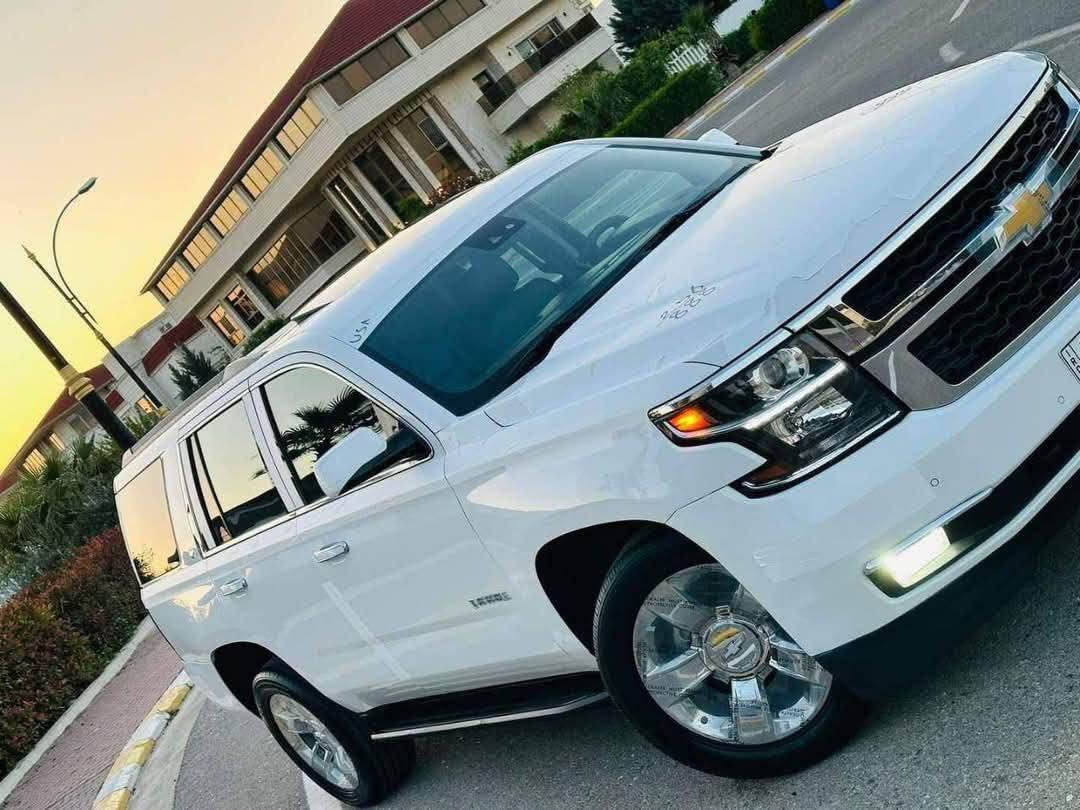 السلام عليكم 
وارد خليجيTAHOE
المواصفات:
LT1 فول مواصفات للأخير 
حساسات امامي خلفي 
ماشي 140KM
كير محرك سليم لا تنقيص ولا تبخير ولا تأخير
رادار 
مثبت سرعه
هزاز بالكشن 
قاصه+شاشة
فتحه بالسقف
الداخل ماروني قرميدي كشنات كهرباء 
نضام الفور ويل + تو ويل 
صندوق كهرباء
بجم زينون اصلي
اشارة الترحيب عند الدخول 
الجام كهربائي 
مري كهرباء 
حداده جديده 
السعر 295 وبيها مجال حك الجيه
وعليها ادامه كامله من عبوه ونوزلات وبلكات ومجاول وجويتر كامله من كل النواحي بيها فقط بارد بالجاملغ الايسر وصبغ ع كد شبر بدون دواخل بدون شواصي بدون ايرباك ورصعه بالجاملغ الخلفي ع كد صبعين فقط فقط فقط
(((للمعلومه بدلت بيها بطل قبل يومين بدون فتح محرك فقط الصفحه )))) 
الاتصال *********** متوفر في كل وقت البصرة, العراق
