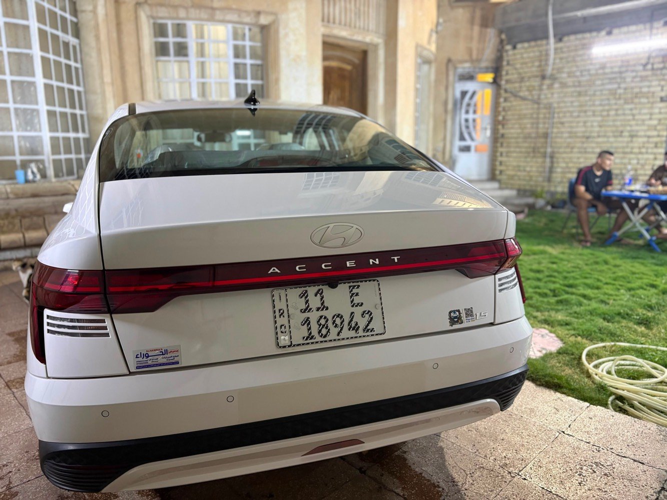 السلام عليكم. اكسنت2024 خليجي مكينه 1500فول مواصفات عده البصمه السياره مكفوله ماعده الجاملغ الخلفي الايمن بي شبر صبغ والجاملغ الامامي الايسر بي رصعتين فقط.السياره كير ومكينه مكفولات تبريد قطعتين صدر امامي خلفي مكفول رقم هزه جديده والنضافه خير من الله وتعال شوف بعينك 
السعر135$ وبيه مجال حك الجيه مكان السياره بغداد حي الجهاد
 ***********