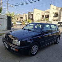كولف موديل ١٩٩٢ مكينه ١٨٠٠ كير اوتو تبريد ثلج كهربائيات كلها شغاله تخم...