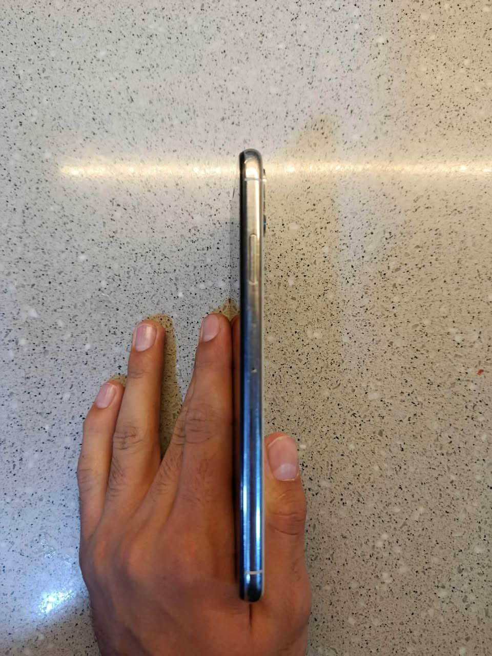 السلام عليكم
￼

‏iPhone XS Max

ذاكرة64 بطارية  100مبدل بطارية فقط

والضهر بي جم فطر

وسعر مناسب اكتب تم بل تعليقات وادزلك السعر أو اتصعل على هذا الرقم بي واتساب همين***********
