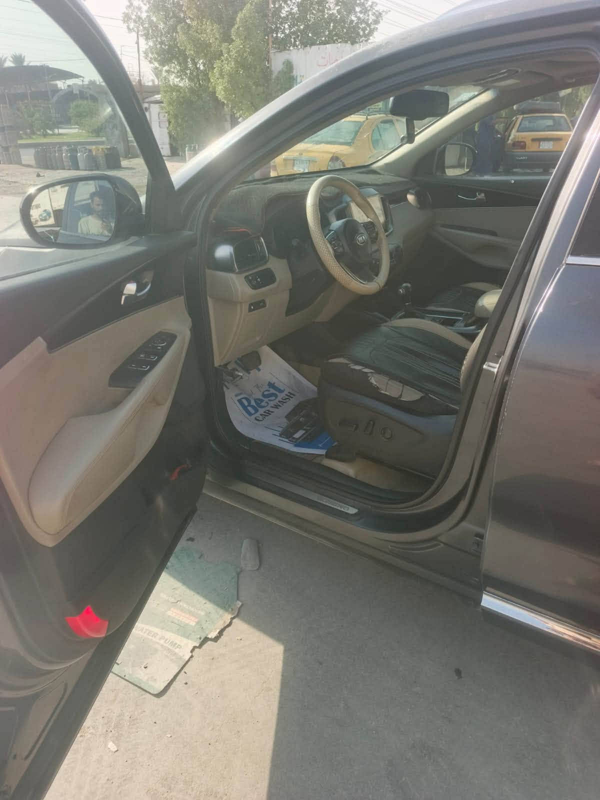 سورنتو فووول سته سلندر بنوراما خليجي موديل ١٨ سعر ١١٥ ورقه حادث جاملغ بنيد فقط  عل فحص

‭***********‬
