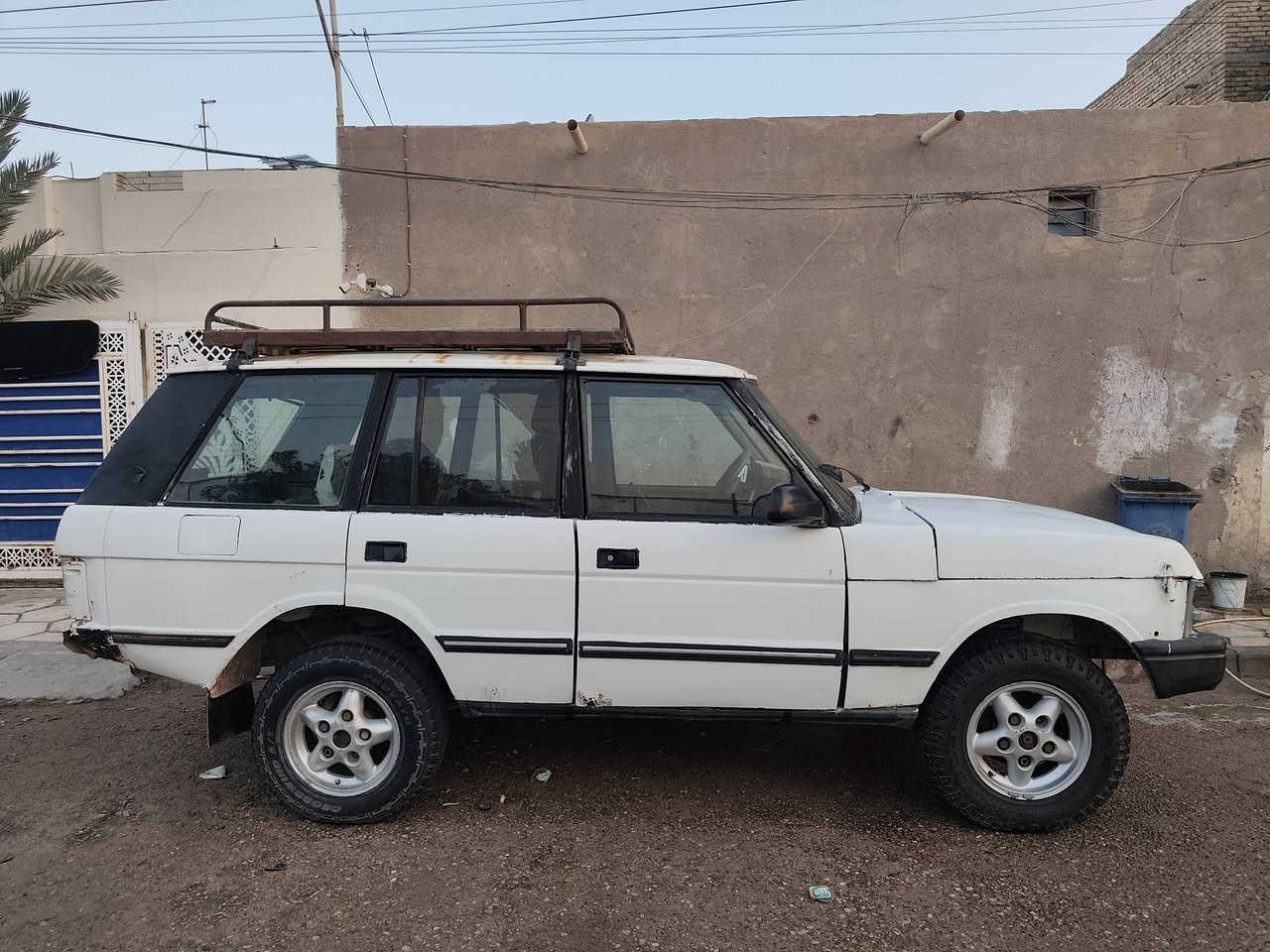 رانج روفر موديل 1994رقم ميسان اللماني منضومة غاز 80مكينه وكير وأكسنات خير من الله تخم تاير جديد السعر 35 ورقه وبيها مجال قليل  لا ستفسار  ***********
