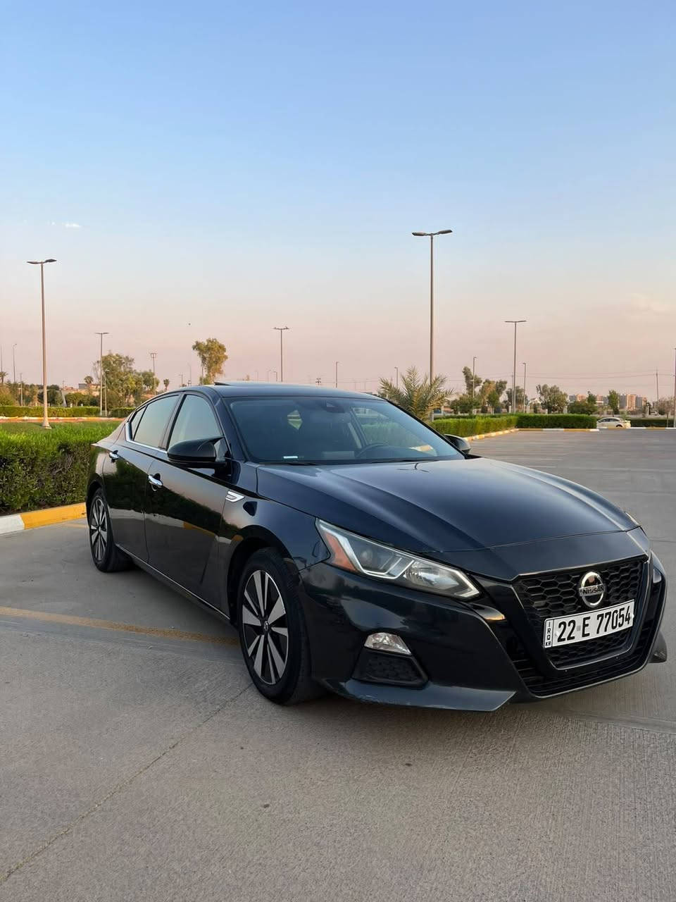 Nissan altima 2019. Sv+    سەیارەکـە نمـونـەیـە لـەجوانی  فـولل مـواسەفـاتـە.  سلایـت بـەسمـە شـەخال.کـوشـین هیـتـەر.سوکـان هـیـتـەر  شـاشـە گـەورە .حـسـاس رادار 360 پـلـە لایـت لـید عـەدەسە دەبـل گـزۆز  تـەبریـد لـەمـس تـەبریـد دوو زۆن کـوشـین کـارەبـا کـامل جوانـکاری بۆکـراوە  بـەنـسبـەت بۆیـاخ 2پـارچـە بۆیـاخ بـێ ژۆری ئـیرباگ بـەس سەوکـان سیستـامـە  گـێر مـەکـیـنـە تـەبریـد بـەشــەرت بـەنـاوی خۆمــە  (***********) أربيل, العراق
