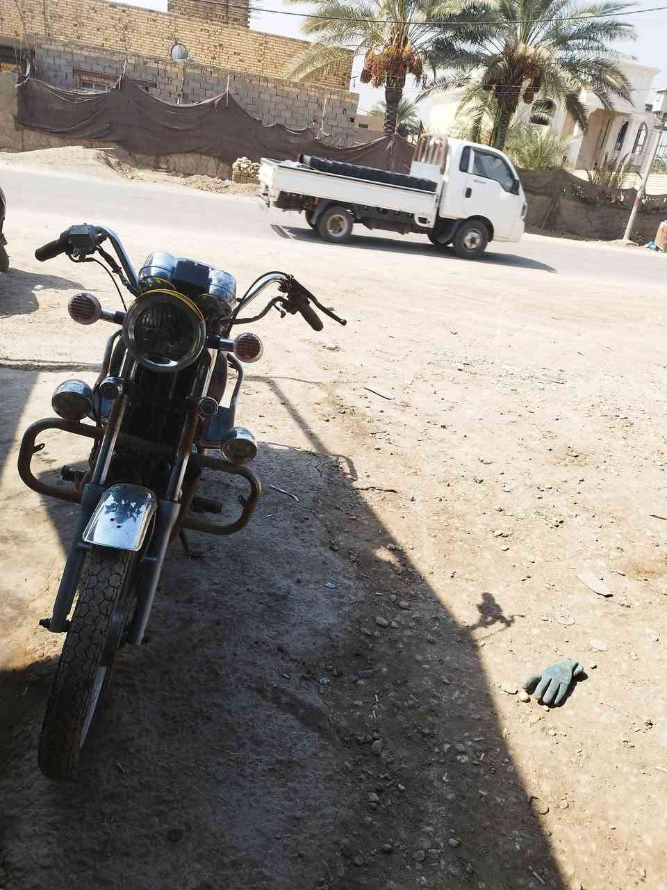لبيع دراجه اوراقه من اشتريته ضايعه الدراجه نظيف مكان الحله السعر 350 بيه مجال ***********
