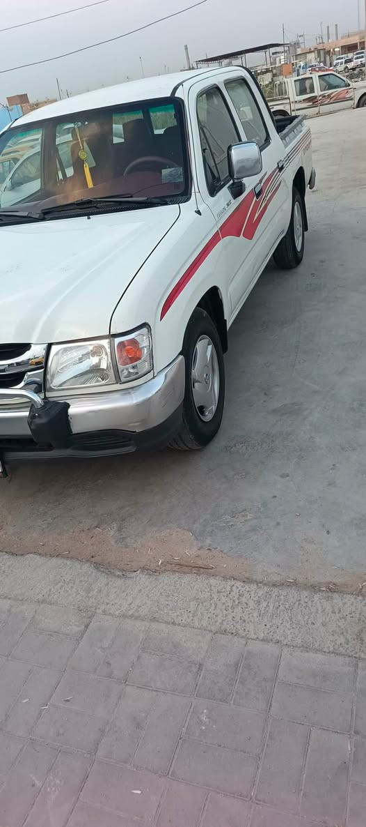 السلام عليكم سياره بيكم تيوته مديل 2003 سنويه جديده مكفوله كفالة عامه محرك مامفتوح تبريد ثلج تخم تايرات كهرباىيات شغاله بيها شويه رصعه بلجاملق شاصي مكفول مداور ثاني يوم السعر 113 وبيها مجال العنوان السماوه الرقم الهاتف ***********
