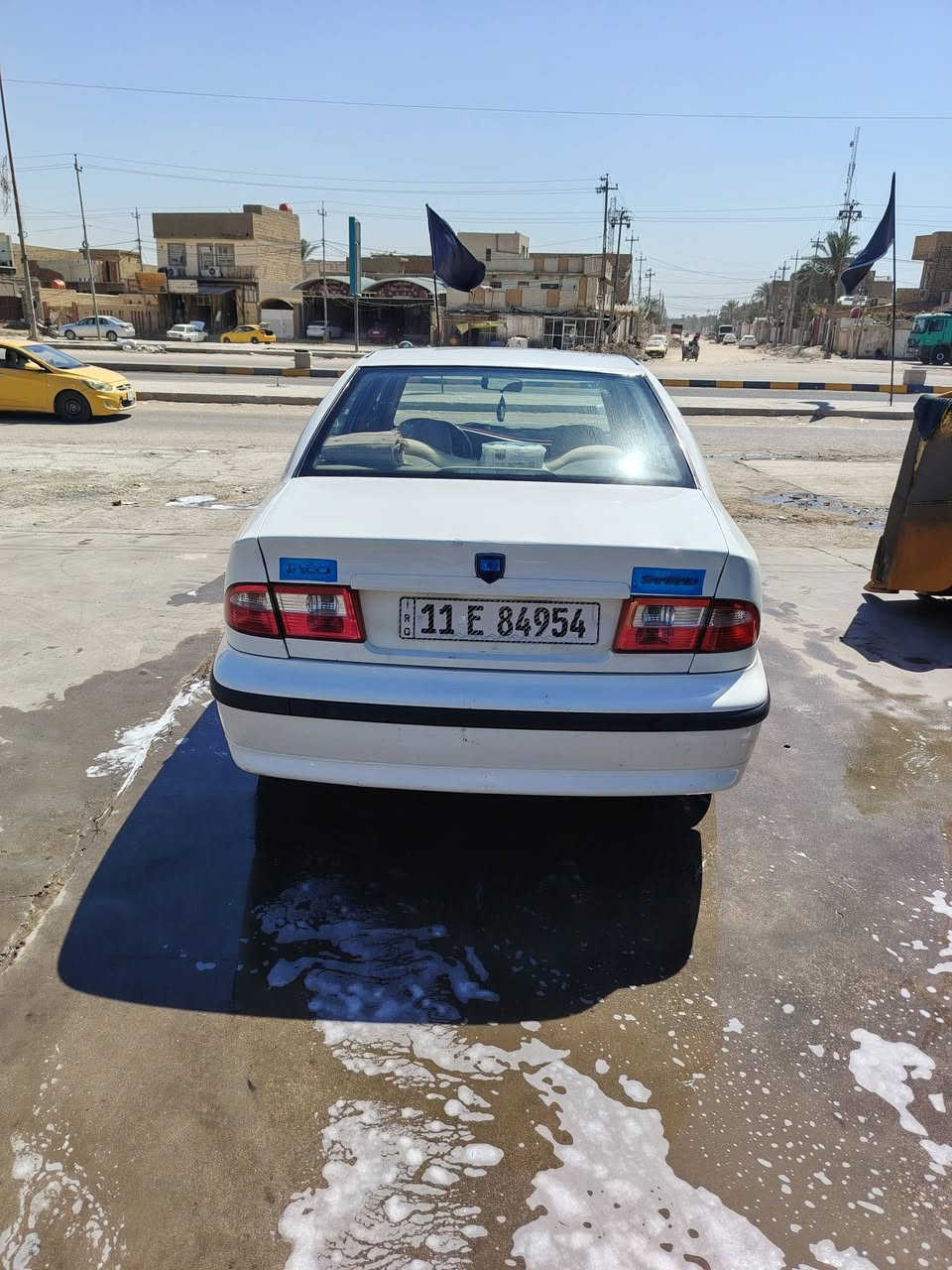 السلام عليكم سمند للبيع موديل ٢٠١٣ رقم بغداد بأسمي السياره ماشيه ٩٠ جاهزه ما ناقصها اي شي السعر ٥٠ وبيها مجال قليل  هذا رقمي *********** . ***********
