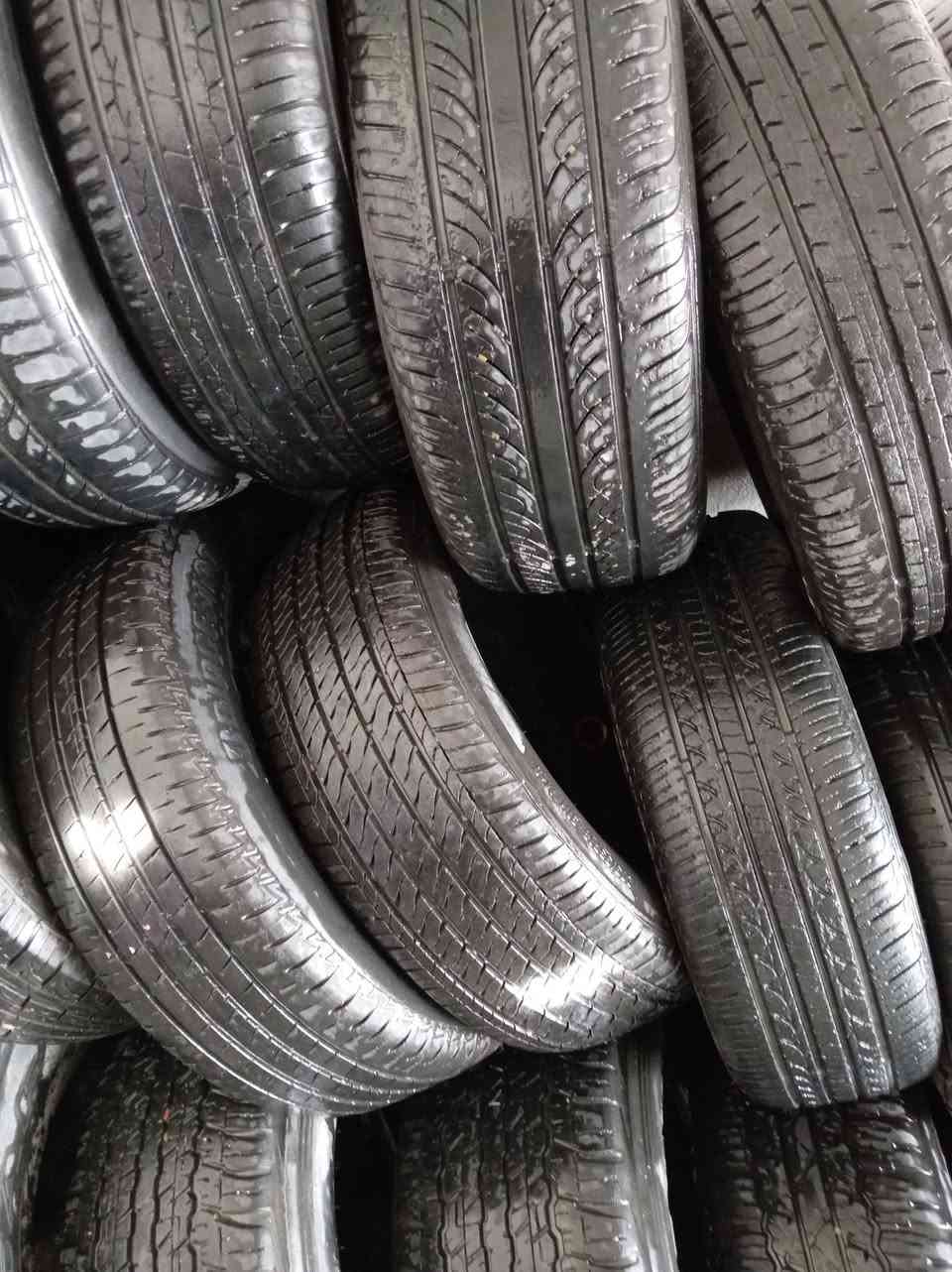 تايرات باله اصلي اسعار جمله وكل القياسات موجوده راسلني على الواتساب وتدلل ***********
عنوانه فلكة حي النصر مقابيل مطعم عبلي

