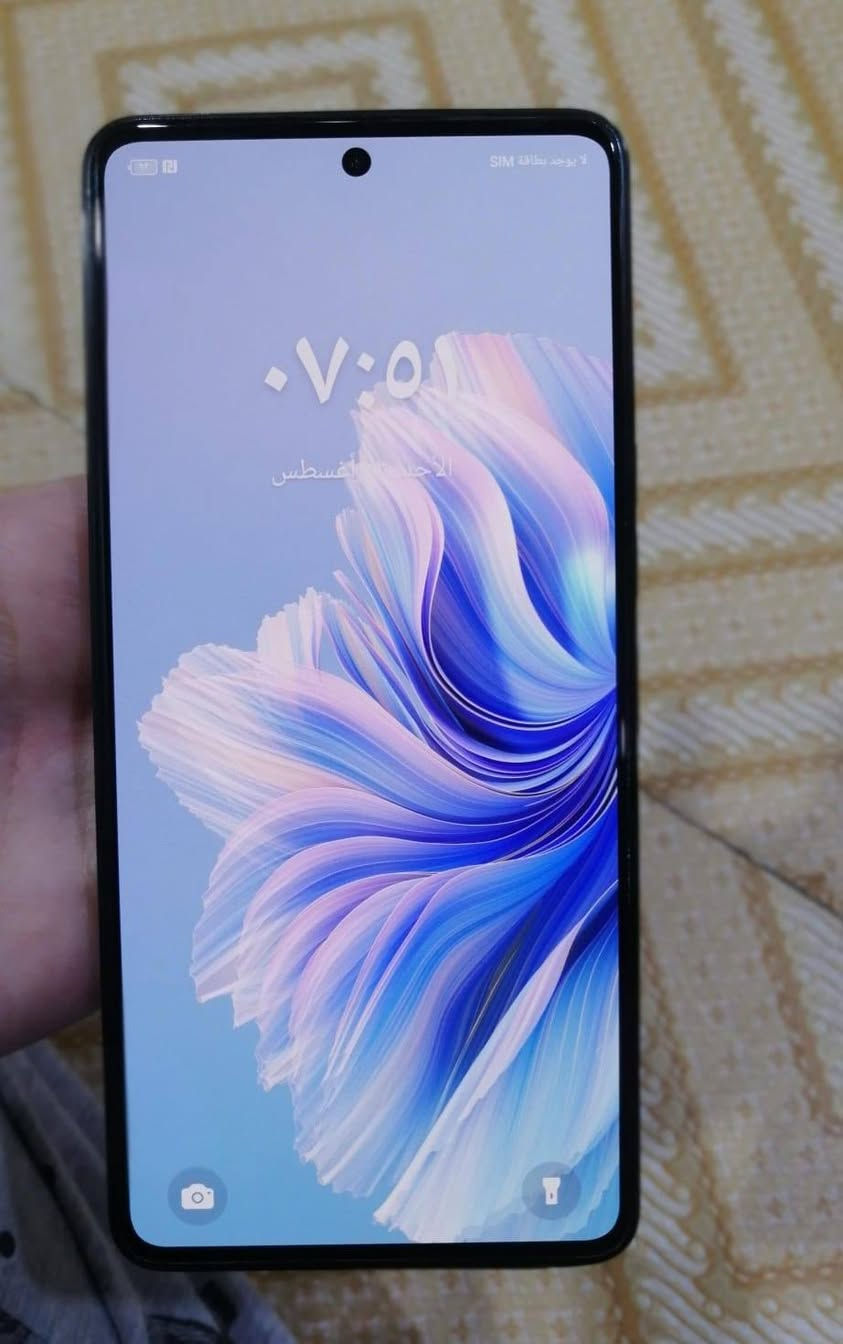 TECNO CAMON 20 Pro 5G.
سعر 125 وبي مجال ***********

