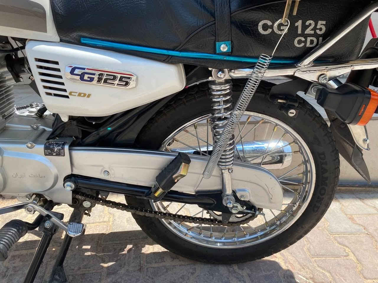 سلام عليكم من رخصه مدير الكروب
دراجه ارشه موديل 25
دراجه كفاله عامه اوراق سكنر 
سعر 600وببه مجال 
***********
