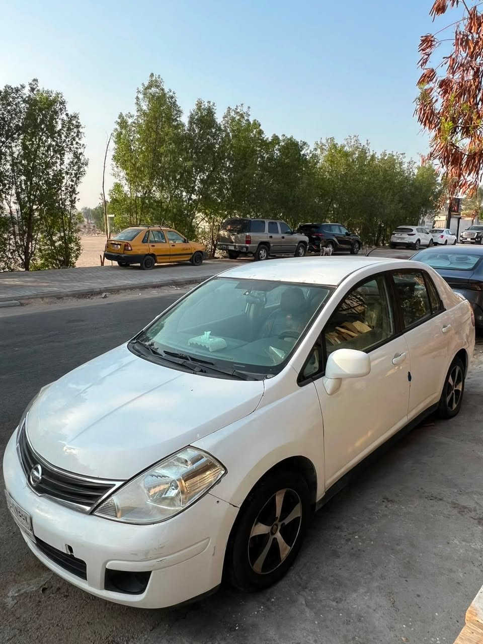 نيسان تيدا ٢٠١٢ خليجي 
مكينة ١٨٠٠
اربعة جام كهرباء
ويل كب بلادي
صدر جديد
داخله نظيف 
سيارة حلوه وممتعوبة
بيه طخطخات ومصبوغه حزام ضربة قوية مبيه بأسمنه مكانه بغداد
السعر  ٧٠
***********
اخواني مكلف بالنشر اعتذر منكم مكلف بالنشر دزولي الكليشة نشرته اتصلو ع صاحب الرقم
