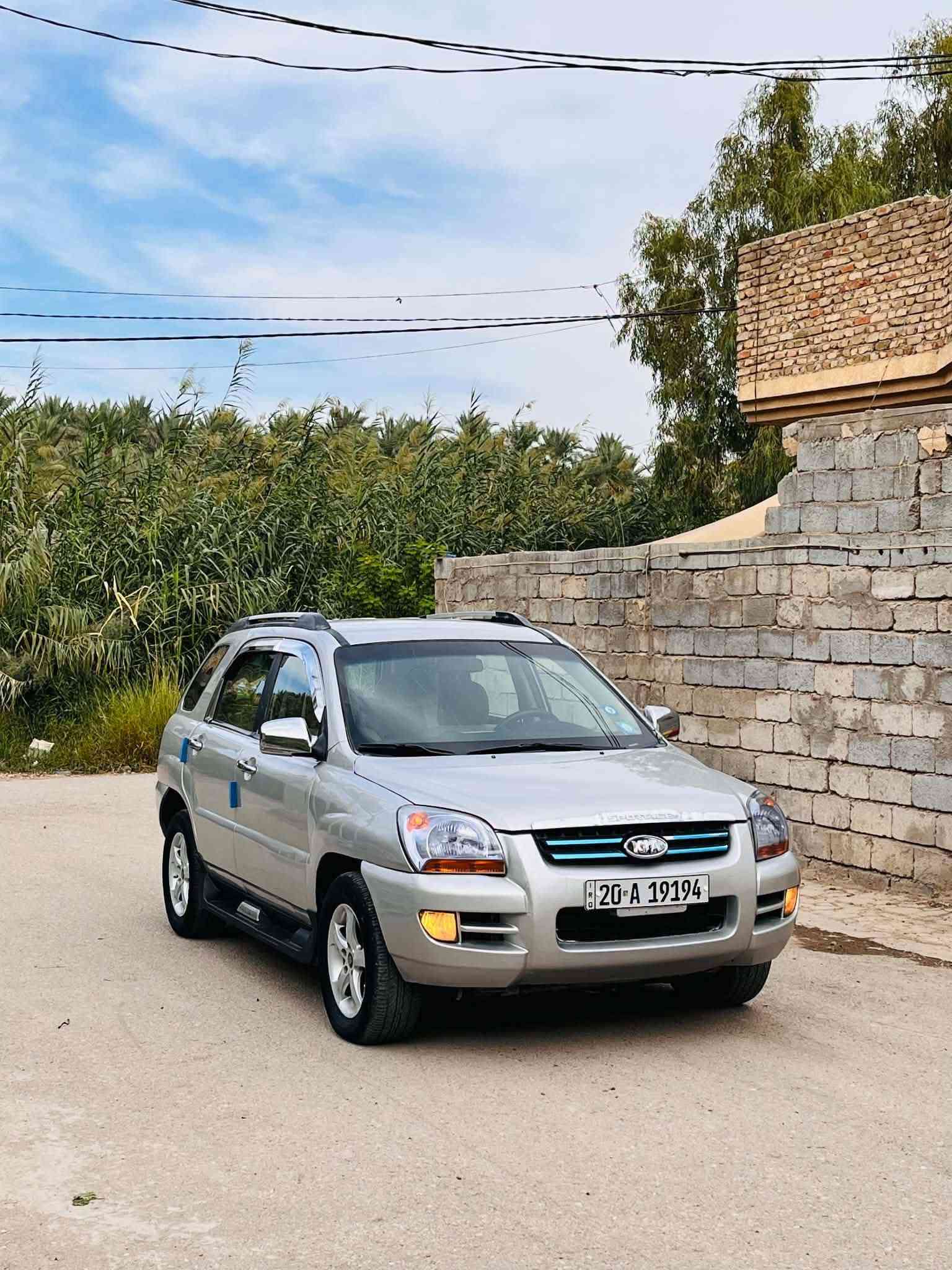 سبورتاج ٢٠٠٨ • مكينة ٢٠٠٠ • رقم ديالى