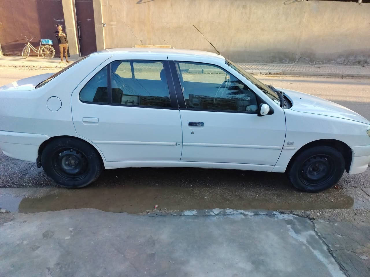 بيجو306 موديل ٢٠٠٣ تبريد محرك صدر كهربائيات كلها شغال  السعر 38$التواصل ***********
