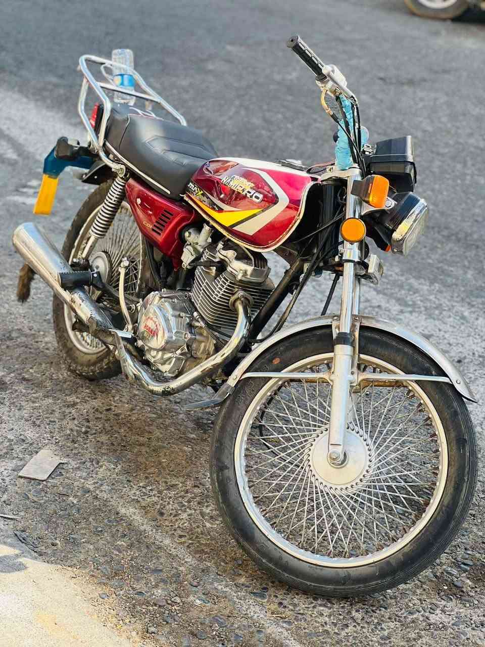 للبيع ٣٠٠ الف تواصل ***********
من رخصتك ادمن
