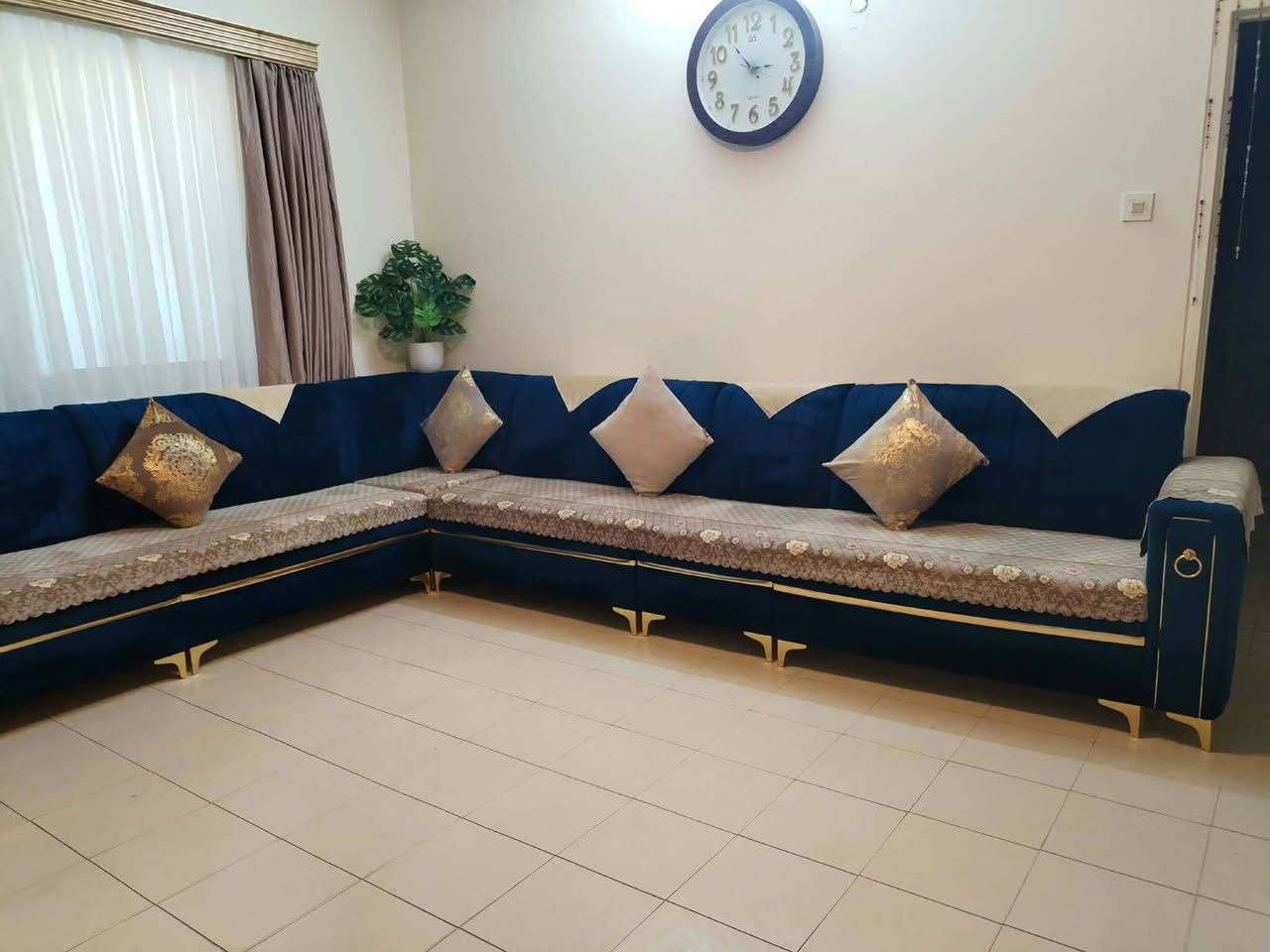 ديوان تركي • ٩م • جديد