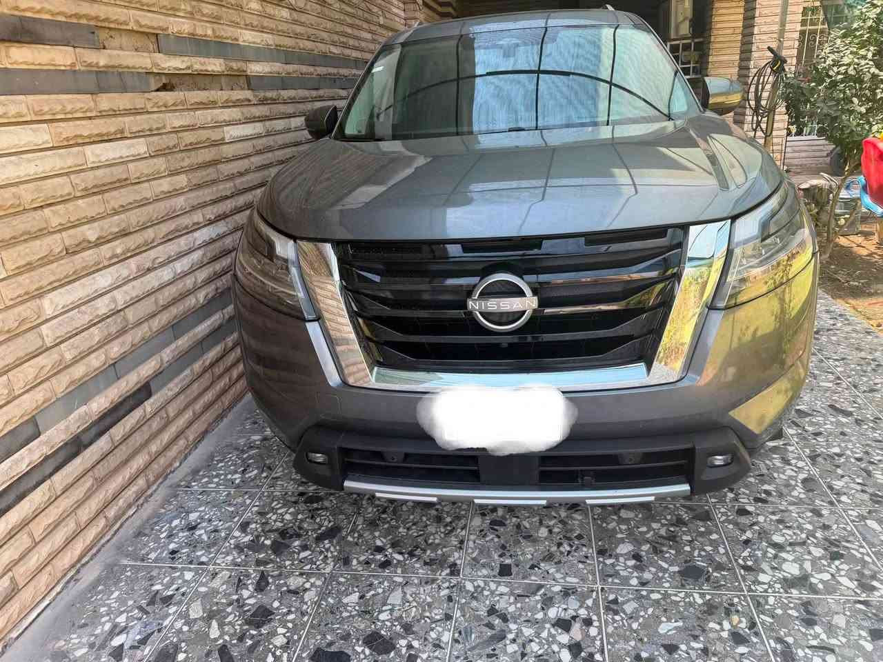 بايفندرموديل2022 فول مواصفات بانوراما رادار 6سلندر الحادث بابين عكس السايق بدل نفس اللون السياره نضيفه كلش على أيدي  من امريكا باب خلف السايق جلاتين@*********** السياره بغداد
