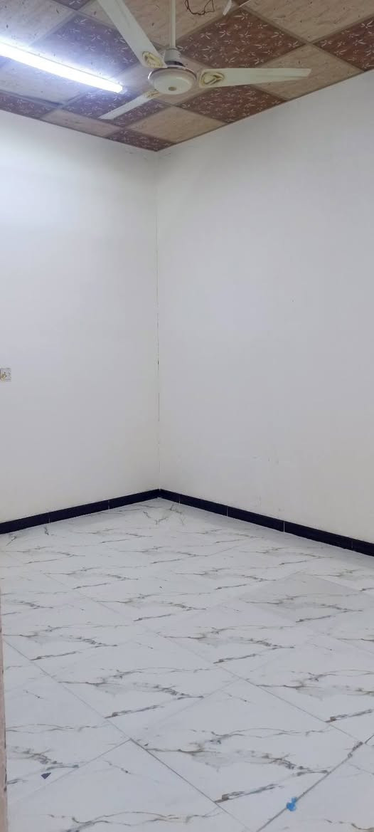 توفر بيت للايجار
 
الموقع
 البصره ابي الخصيب ابو كوصره

يتكون من
غرفتين
صاله 
ديوان
مطبخ
صحيات 
طارمه
=====
سعر الايجار 300 وبي مجال بسيط

باقي التفاصيل ***********
