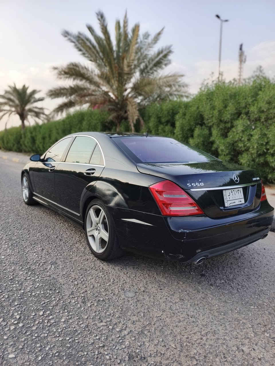مارسديس بنز S 550 أعلى فئة
8 سلندر .. رقم بغداد .. موديل 2008
وارد يابان .
مكفولة كير ومحرك ..

مواصفاتها معروفة ، منها :
نظام حساسات متكامل
بيبان شفط
كروز سرعة
كرسي كهرباء
فتحة سقف ...
3 أنظمة قيادة ...
Abs
Hold توقيف مؤقت
لايت دوار
ماسحات تتحسس المياه ..
كاميرا خلفية
شاشة كبيرة مع نظام Gps
جكات
حدادية جديدة + تخم تاير وبطاريات .
ملاحظة : البنيد يحتاج صبغ بي جراد .
السعر : 199$ 

مكان السيارة كربلاء

للاتصال : ***********

