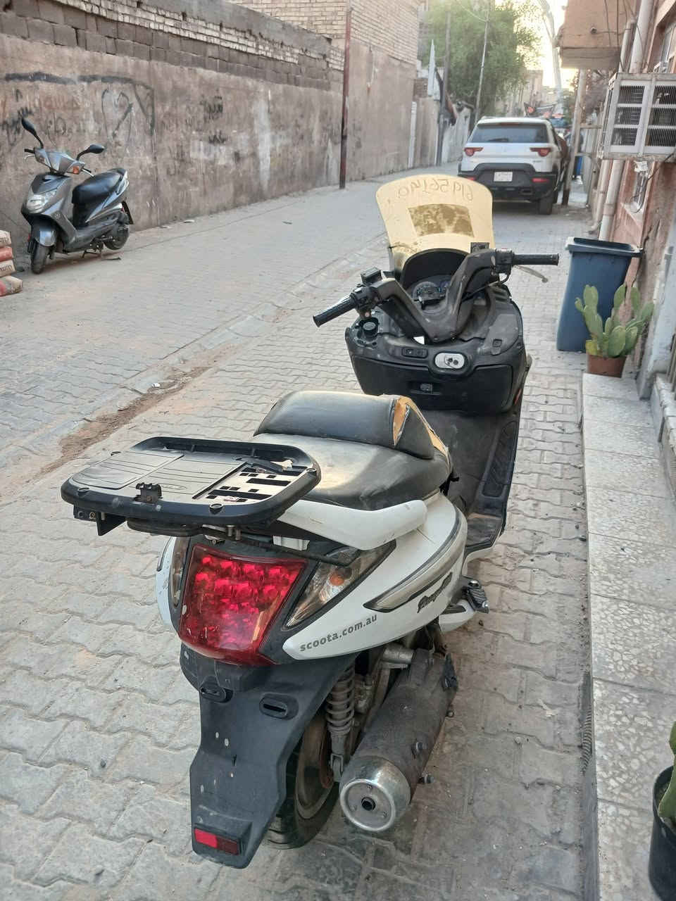 دراجة سيام نضيفه نقصه باتري غراضه الليتات البوجه موجوده كلهن السعر٣٥٠ الف
***********

