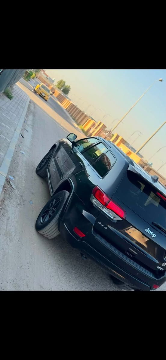 جيب ٢٠٢٠
(ترايل ريتد)
حادث خفيف وسعر مناسب 
متوازي عل بيع
فول موصفات عده البنرواما
رادار امامي وجانبي + حساس خلفي
كشنات تئدفه تبريد + كهرباء 
توقف ذاتي +سياقه ذاتيه + تحديد مسار
تخم تاير وحداديه كامله وجديد
منضومه تبريد ثلج 🧊 
السياره جاهزه ماتصرف عليه اي شي
رقم أربيل جديد باسمي 
حادثه فقط جاملغ بدون اي دواخل 
السعر ١٨٨ وبي مجال
***********
