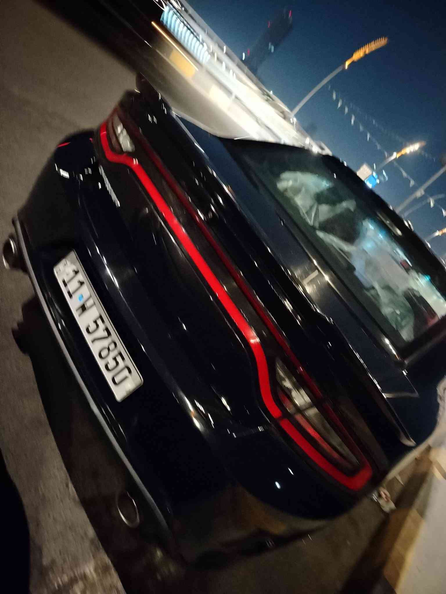 السلام عليكم جارجر للبيع موديل ٢٠ sxt plas فول

 السياره ماشيه ٧٠ ميل

حادث جاملغ وبنيد سونار موجود

السعر ٢٠٠

*********** واتساب

