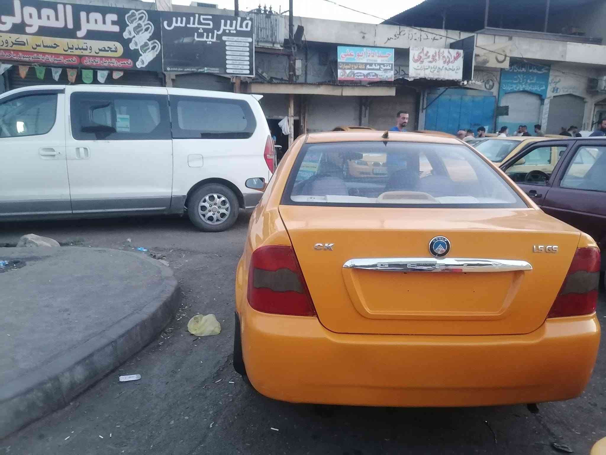 السعر 26 موديل 11 جير ومكينه جداد رقم انجليزي تتكاتب وياي باسم السياره هيئه وغرامات صفر مبارك علي اخذها عنواني موصل جانب الايسر *********** ***********

