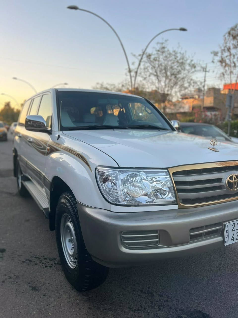 لاندكروزر بو فروشتن موديل 2001 مواصفات عادي كير و مكينة و ئةكسل بة شةرته رقم و سنويه وهةزة هةموي تازيه بة ناوي خومه 3 پارجةي بوياغ شوينم كركوك
*********** كركوك, العراق
