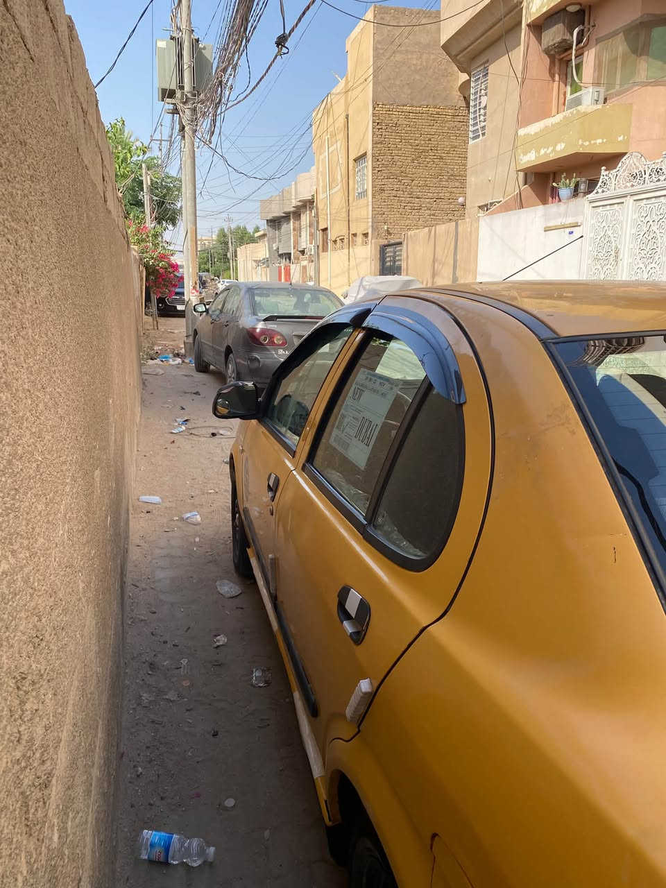 سلام عليكم

طيبة للبيع سيارة حلوة ونضيفه كير محرك جديد
تخم تاير كلة جديد كهربائياته كلة شغاله تبريد تدفى كلة شغال نوزلات جدد باتري جديد تخم بلكات جدد ادامة كاملة للسيارة مسوي ترايك وين متريد تروح بيه روح هيئه وغرامات مصفره بسمي السيارة
رايدة 31وبيه مجال حك الجية مكانه كربلاء سيف سعد 

***********
