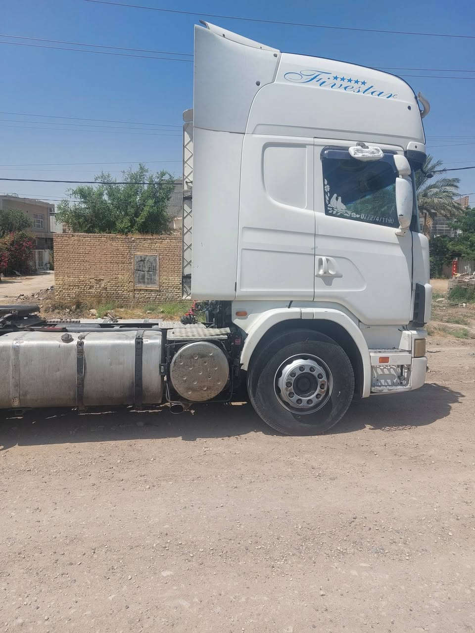 سكانية موديل 2000 محرك أنجكتر 124 ستندر  رقم بغداد  انگليزي مكفولة
جاهزة للعمل مربوطة محور حدادي فلات 3 دنگير حدادي
***********
*********** 
مكان السيارة بابل
