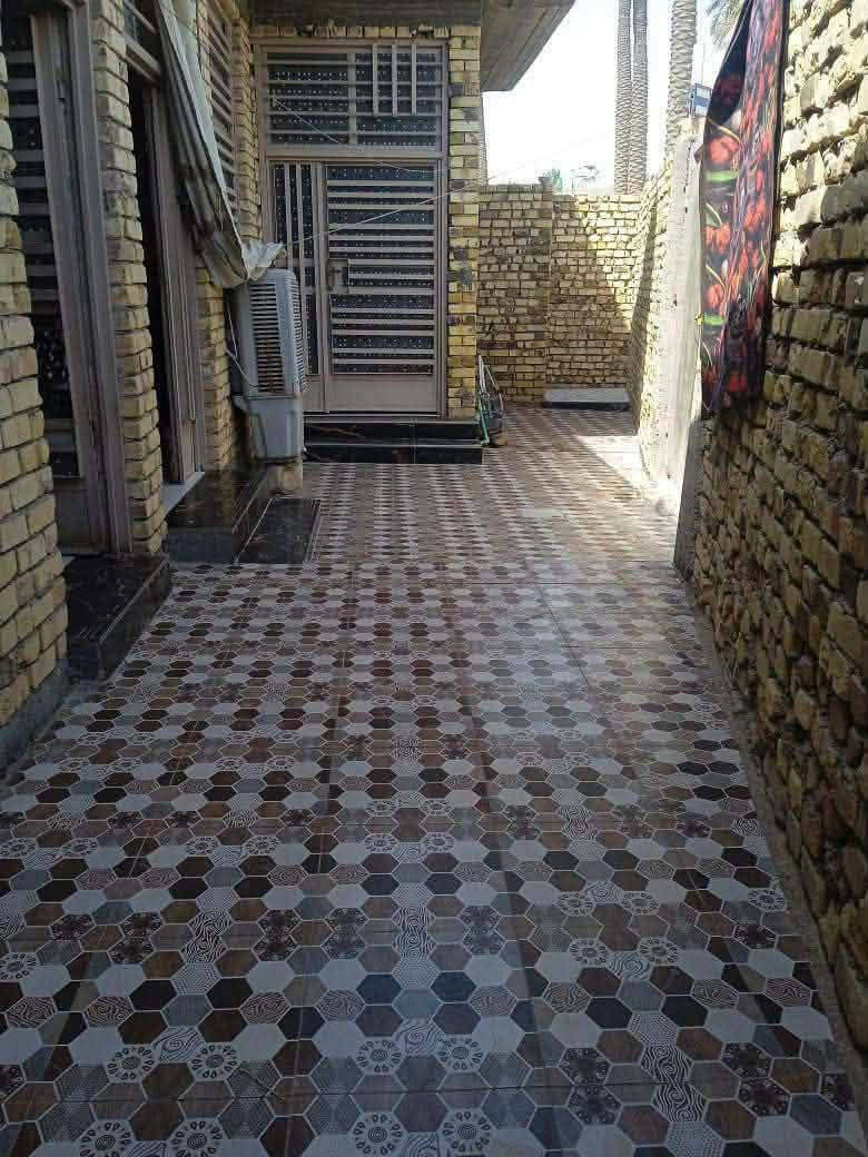 البيت بلجمعيه الزراعي قرب مدرسة صدى العلوم بشارع بيت زبال
البناء طابوگ سگف صب
غرفتين وصاله ومطبخ واستقبال وصحيات
المساحه 196
عرض الشارع 7م
بيه نواقص تيغه وفرشي ولبخ البيتونه من الداخل
السعر 125 وبي مجالبنهاية الشارع الشارع مسدوديبعد عن التبليط 60متر الاستفسار على هذا الرقمرقمي ***********

