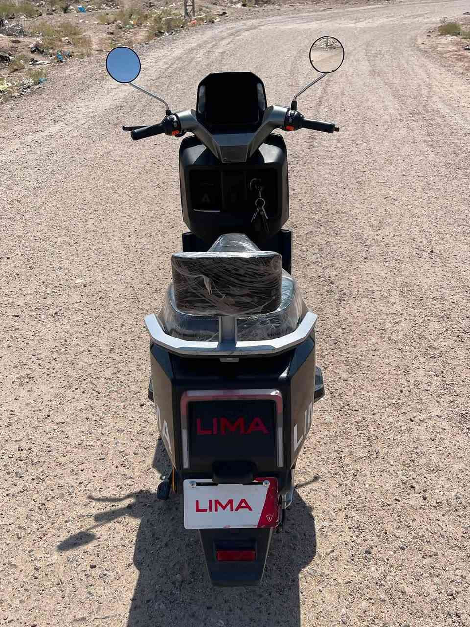 دراجه شحن من شركه LIMA
الملف 350واط
البطاريات48v
لايت عالي ناصي
إشاره يمين يسار دبل اشراه
وبيه بعد مواصفات حلوه
دراجه ماناقصها اي شي
سعر 600 وبيه مجال
***********
