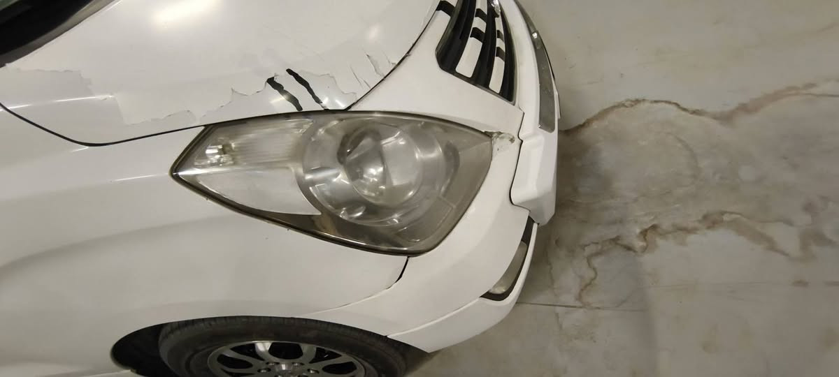 سلام عليكم زوج لايت مسكر اصلي لامجلي ولا مفتوح ابد بلادي. يحتاجله جلي وترتيب قيم بلريظي الله. مكاني بصره زبير. ***********

