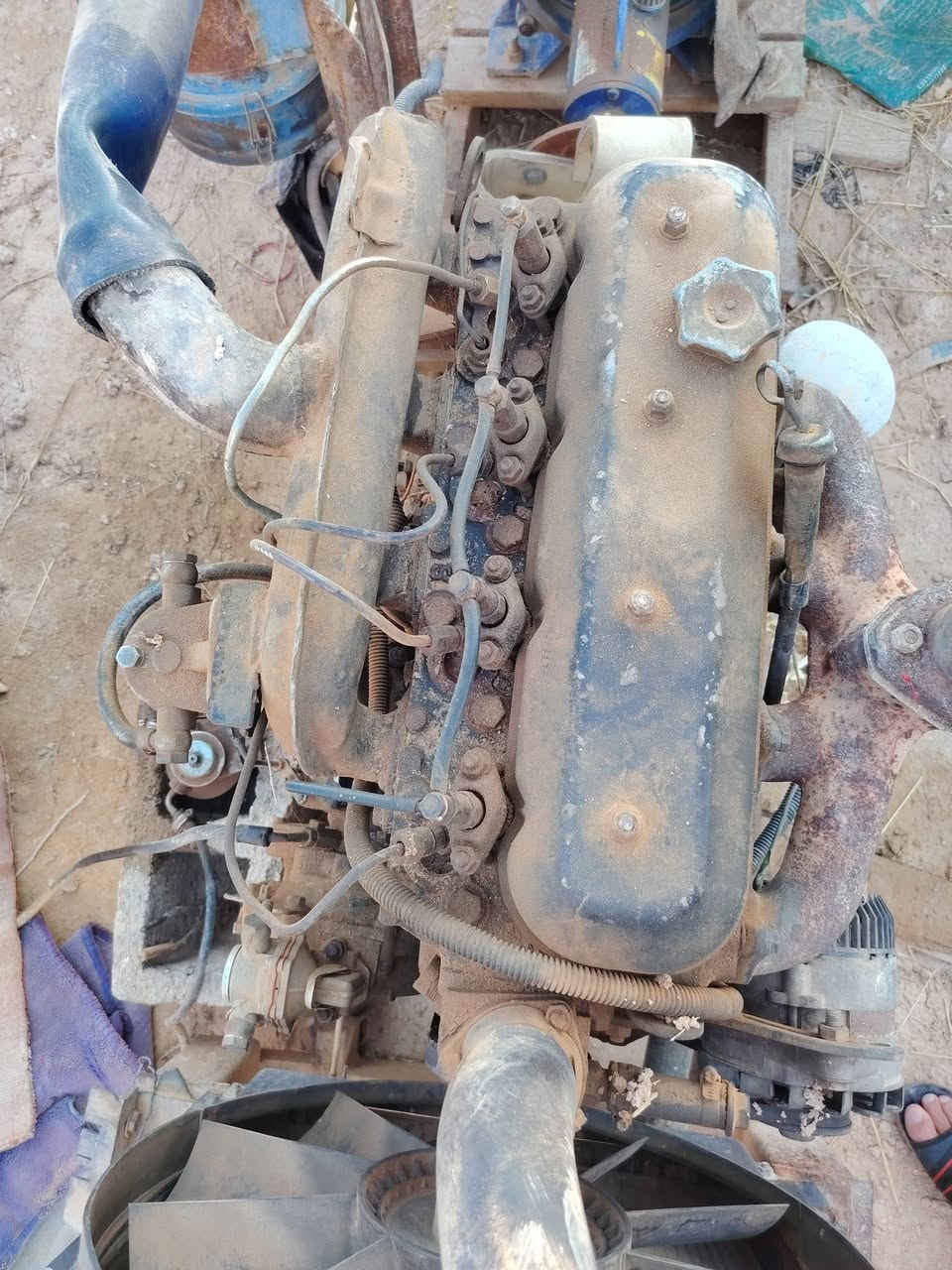 السلام عليكم
مكينه محرك اڤيكو 
4سلندر 
سقي عليها خنزيره 3×4
نضافة خير من الله 
شرط الفحص 
الاستفسار الاتصال: ***********
