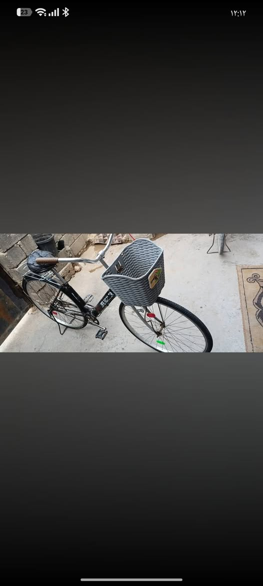 سلام عليكم بيسكل للبيع
حجم 27 
بيسكل نضيف جاهز مجهز الصور تضلم 
السعر 60 وبي مجال حق الجية 
المكان بغداد المشتل 
رقم ***********
🩵
