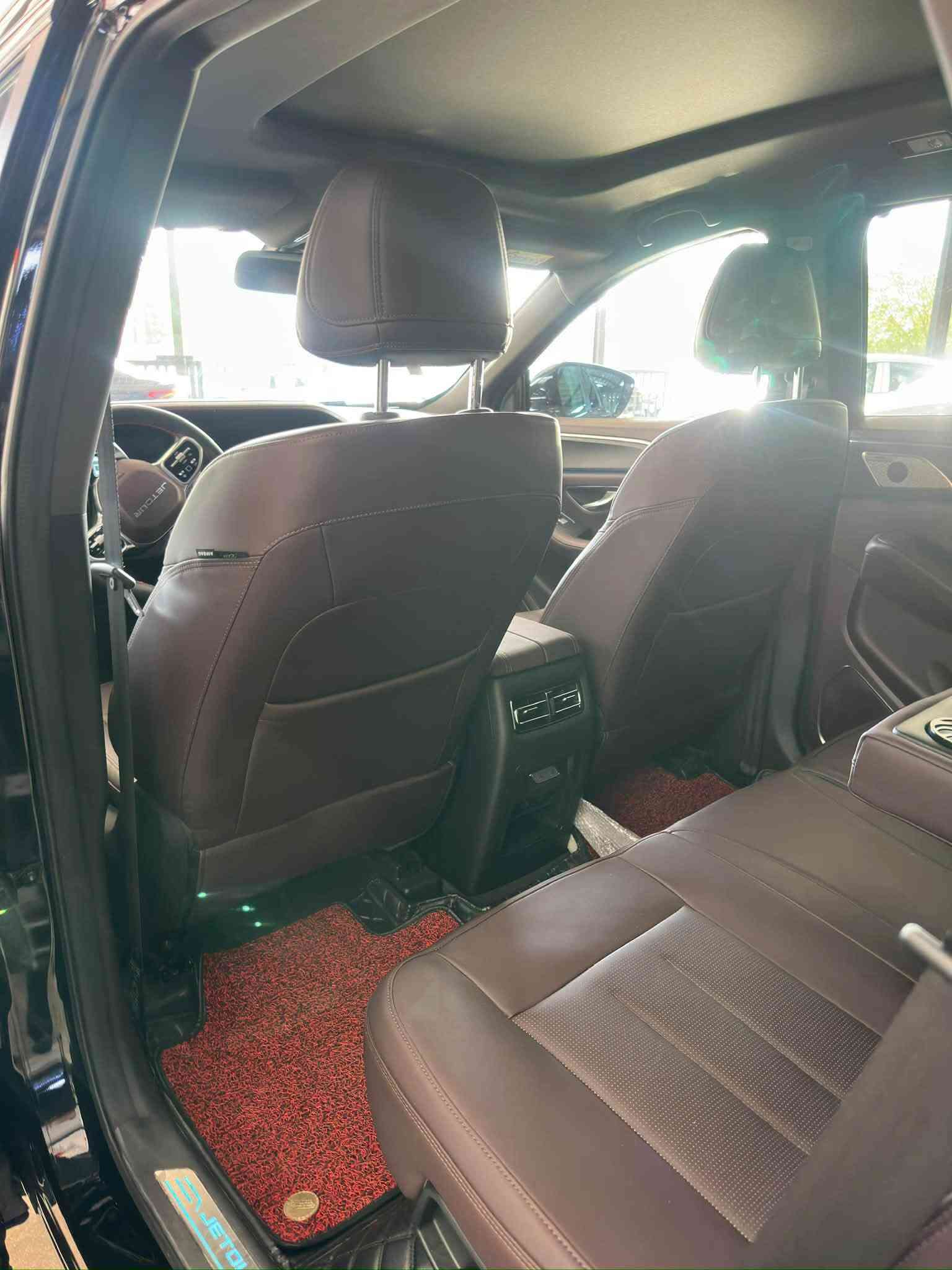 JETOUR X90 full

فوول مواصه فات مه كينه 2.0 تؤربؤ
مؤديل ٢٠٢٣
٣٠ هه زار رؤشتوه
هه موو گياني به شه رت
***********
