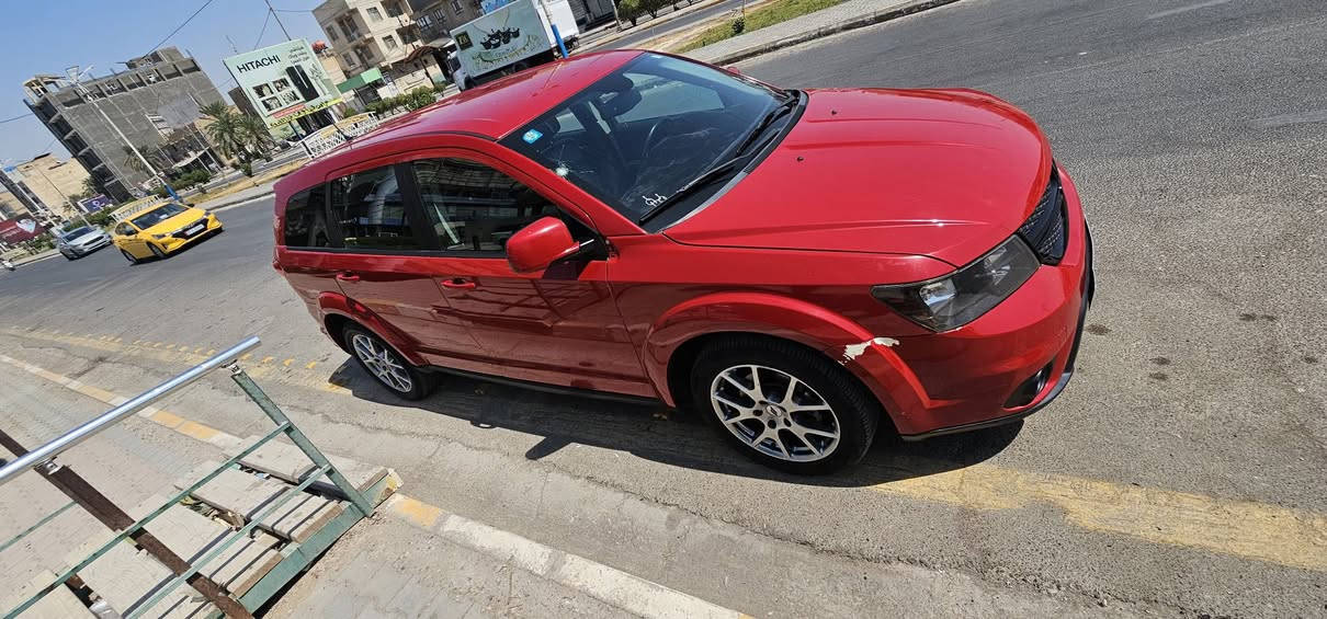 جورني ٢٠١٨ ٧ راكب فئة جي تي رياضي اللون أحمر ٦ سلندر فول مواصفات عدة الفتحه حساس خلفي تبريد ٣ قطع ٧ راكب حادثهه بنيد جاملغ أمامي وبيبان مفتوح وراجع نفسة  
السعر ١٢٠ وبيه مجال
مكان السياره السماوة
استفسار ***********
