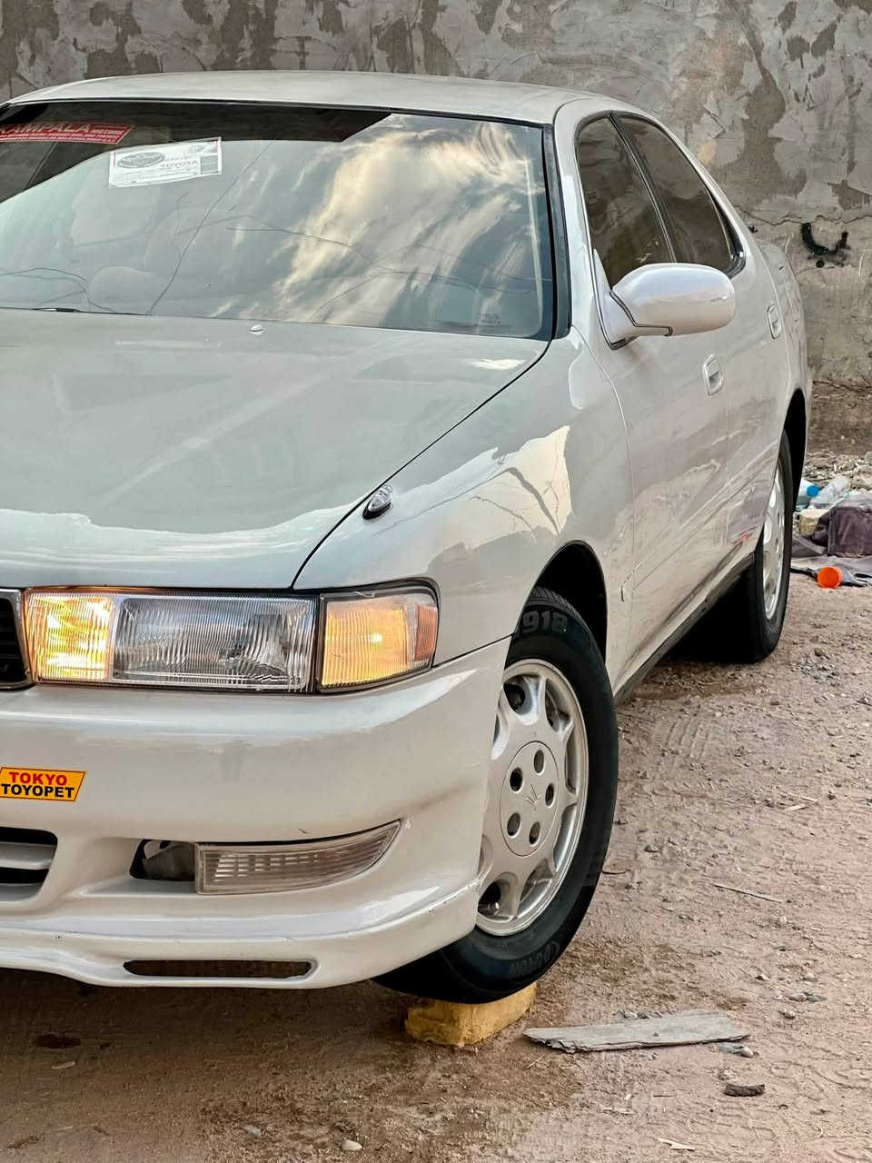 سلام عليكم كرسته نفخ تسجيل جديد مزاد رقم بصره(ب) سنويه جديده تحويل ثاني شرط مكفوله من النقل جثه والضربه فقط كصه جنطه سياره حيل جديده مكينه ثنين ونص وكير وحداديه شرط ميه بل ميه تخم تاير جديد دواخل جدد سياره جاهزه ومضبطه من طول الطول واحله من صور الله شاهد تجي وتشوف بعينك السعر(48) وبيهه مجال قليل المكان البصره الرقم الهاتف(***********)

