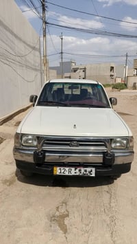 تويوتا • بيك اب • ٢٠٠٠