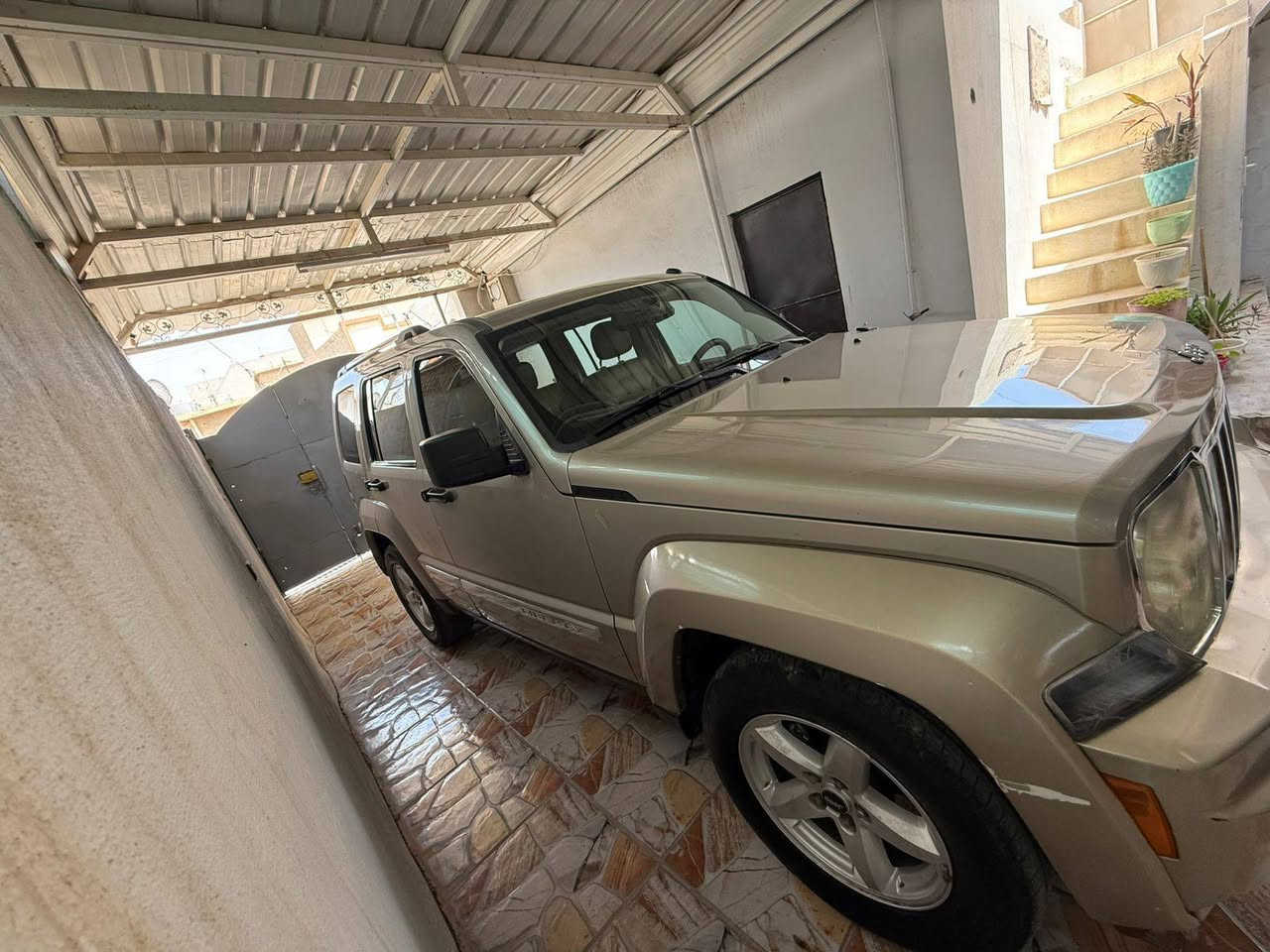 جيب ليبرتي • ٢٠١١ • رقم سليمانية