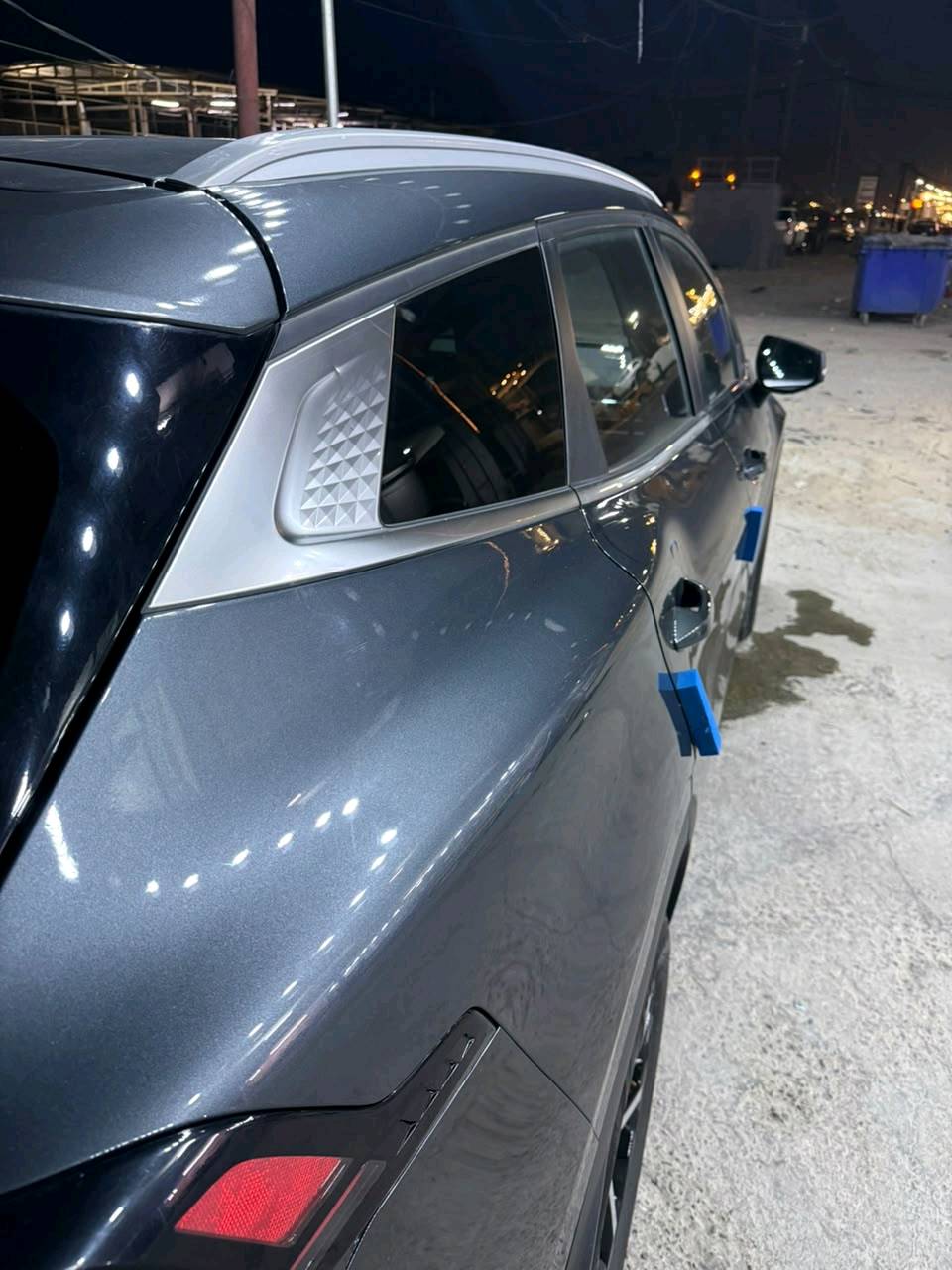 سبورتج 24 وارد امريكي هايبرد ماشيه 20 الف مابيها تبديل تعديل ع البارد بأسمي فول مواصفات رقم جديد بغداد هزة جديده سنوية جديدة.سيارة نظيفة جدا السعر ب٢٠٠ وبيه مجال استفسار ***********